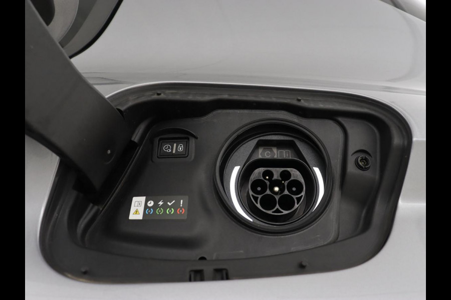 Peugeot 308 1.6 Plug-in Hybrid 180 Active Pack Business | SOH 95,4% | Carplay | Full LED | Cruise control | Parkeerhulp | Climate control | Digital Cockpit | PHEV