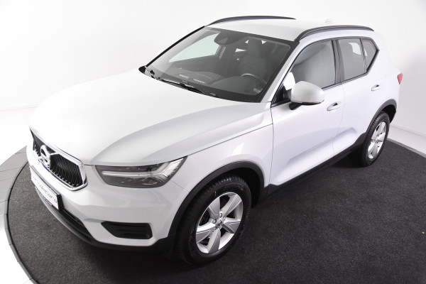 Volvo XC40 1.5 T2 Momentum *1ste Eigenaar*Navigatie*Camera*Carplay*