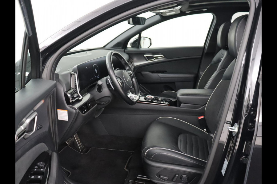 Kia Sportage 1.6 T-GDi Plug-in Hybrid AWD GT-PlusLine | SOH 96,9 | Panoramadak | Stoelventilatie | 360 Camera | Adaptive cruise | Leder/Alcantara | Matrix LED | Achterbankverwarming | Keyless | PHEV