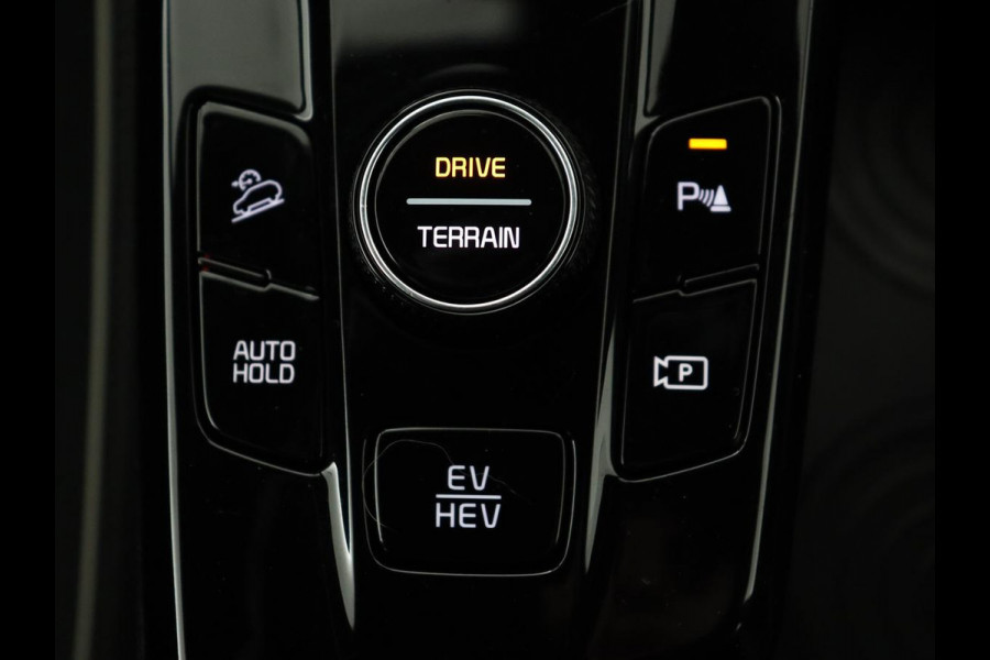 Kia Sportage 1.6 T-GDi Plug-in Hybrid AWD GT-PlusLine | SOH 96,9 | Panoramadak | Stoelventilatie | 360 Camera | Adaptive cruise | Leder/Alcantara | Matrix LED | Achterbankverwarming | Keyless | PHEV