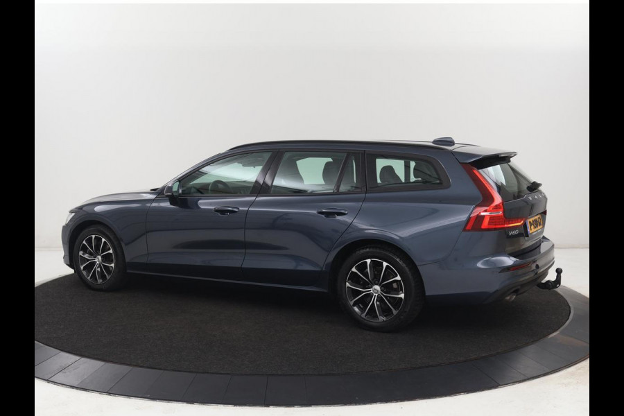 Volvo V60 2.0 B3 Momentum | Trekhaak | Stoelverwarming | Adaptive cruise | Carplay | Stuurverwarming | Full LED | Digital Cockpit | Parkeerhulp | 17'' | Bluetooth | Climate control