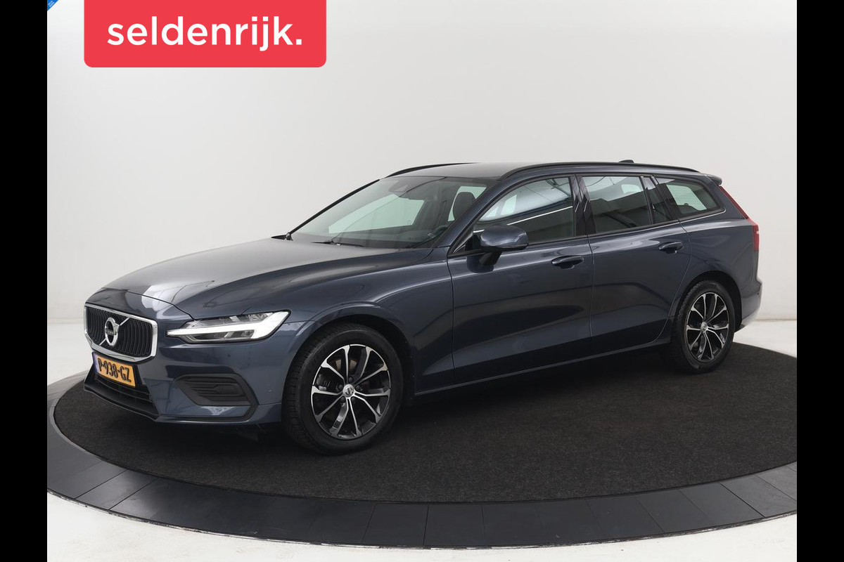 Volvo V60 2.0 B3 Momentum | Trekhaak | Stoelverwarming | Adaptive cruise | Carplay | Stuurverwarming | Full LED | Digital Cockpit | Parkeerhulp | 17'' | Bluetooth | Climate control