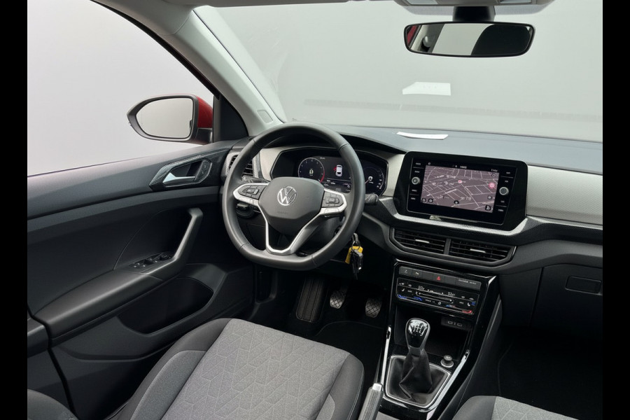 Volkswagen T-Cross TSI 115PK LIFE EDITION CARPLAY/ACC/PDC/NAVI fabrieksgarantie