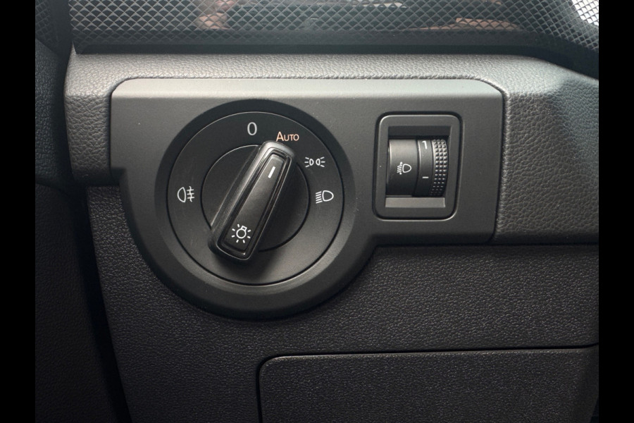 Volkswagen T-Cross TSI 115PK LIFE EDITION CARPLAY/ACC/PDC/NAVI fabrieksgarantie