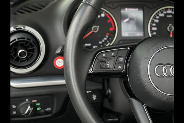 Audi A3 Cabriolet 35 Tfsi Design ** XENON, NAVI, HALF-LEDER, CRUISE, 2-zone AIRCO, 17-inch LMV ** 1e EIG - Slechts 23.600km. ** ** INFORMEER OOK NAAR ONZE AANTREKKELIJKE FINANCIAL-LEASE TARIEVEN **