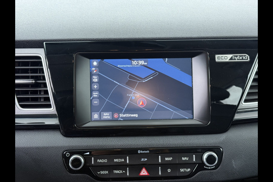 Kia Niro 1.6 GDi Hybrid DynamicLine - Cruise Control - Lichtmetalen Velgen - Navigatie - Climate Control - Apple/Android Carplay - Virena Zekerheidspakket €895