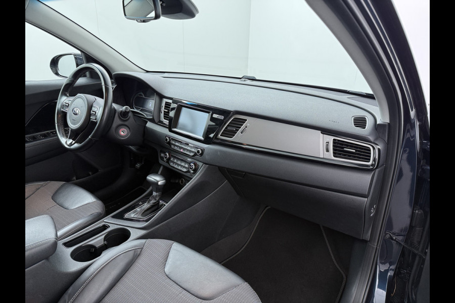 Kia Niro 1.6 GDi Hybrid DynamicLine - Cruise Control - Lichtmetalen Velgen - Navigatie - Climate Control - Apple/Android Carplay - Virena Zekerheidspakket €895