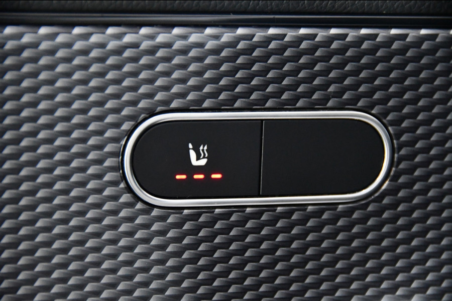 Mercedes-Benz A-Klasse 250 Sport, Pano, Applecarplay
