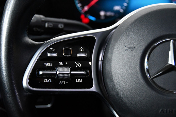 Mercedes-Benz A-Klasse 250 Sport, Pano, Applecarplay