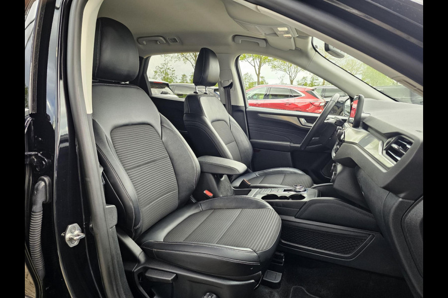 Ford Kuga 2.5 PHEV Titanium X Wegklapbare trekhaak | 1.500 kg trekvermogen | Camera v+a | Half leder | Lane assist | Winterpack etc.