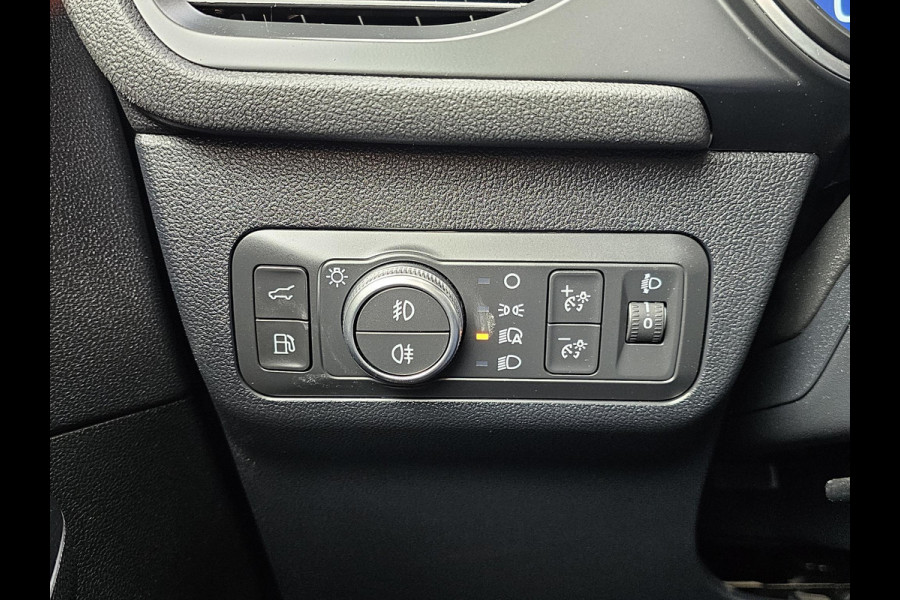 Ford Kuga 2.5 PHEV Titanium X Wegklapbare trekhaak | 1.500 kg trekvermogen | Camera v+a | Half leder | Lane assist | Winterpack etc.