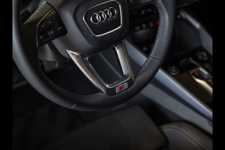 Audi A3 Sportback 35 TFSI S-Line edition / 150pk / Panorama dak / Sonos / Achteruitrij camera /
