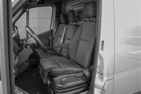 Mercedes-Benz Sprinter 314 2.2 CDI L2H2 Automaat LED Navi 18" Trekhaak
