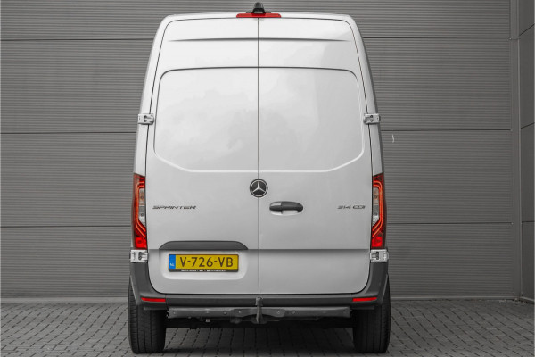 Mercedes-Benz Sprinter 314 2.2 CDI L2H2 Automaat LED Navi 18" Trekhaak