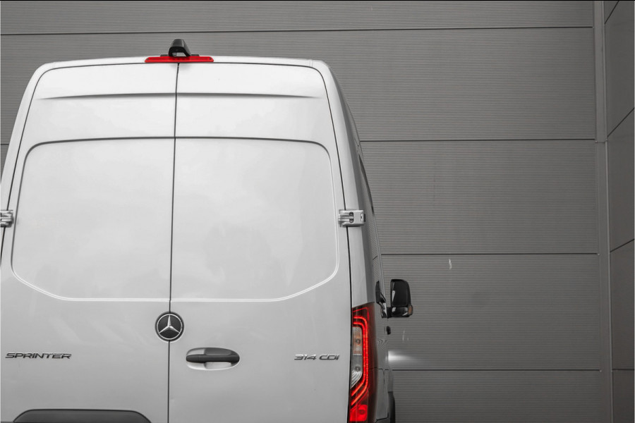 Mercedes-Benz Sprinter 314 2.2 CDI L2H2 Automaat LED Navi 18" Trekhaak