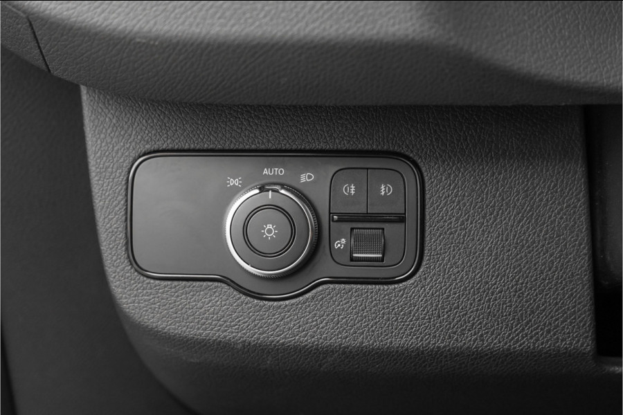 Mercedes-Benz Sprinter 314 2.2 CDI L2H2 Automaat LED Navi 18" Trekhaak