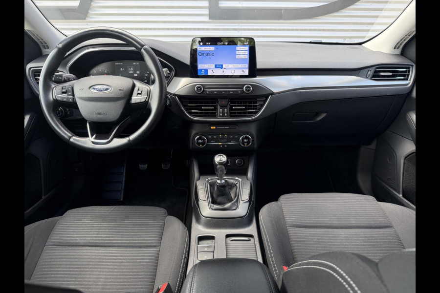 Ford FOCUS Wagon 1.0 EcoBoost Titanium Business 1e Eigenaar|Navi|Clima|Cruise|Carplay|PDC V+A|Goed onderhouden|N.A.P|APK tot 04-2027
