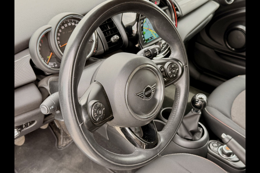 MINI Mini 1.5 Cooper 136pk | Cruise Control | NAVI | 15" LMV