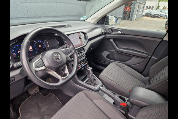 Volkswagen T-Cross 1.0 TSI DSG 110PK /Virtual /ACC /Trekhaak