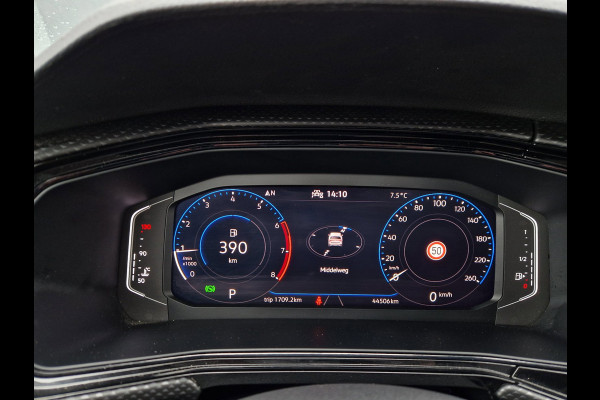 Volkswagen T-Cross 1.0 TSI DSG 110PK /Virtual /ACC /Trekhaak
