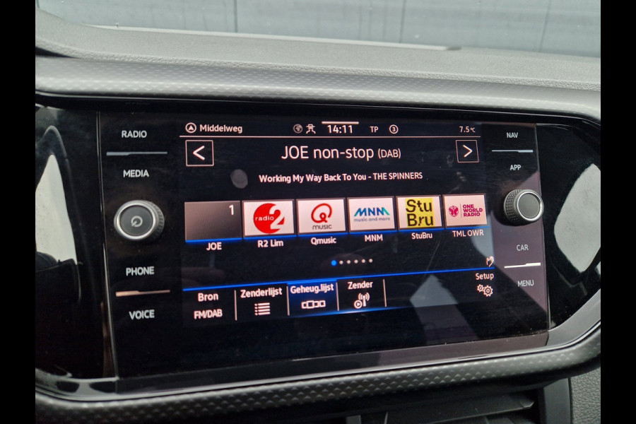 Volkswagen T-Cross 1.0 TSI DSG 110PK /Virtual /ACC /Trekhaak