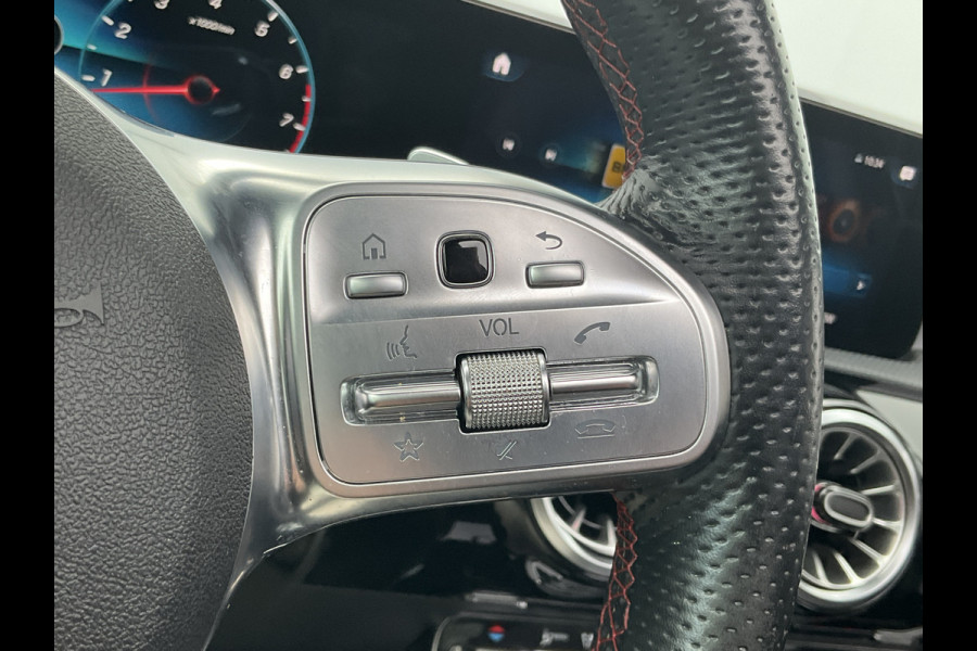 Mercedes-Benz A-Klasse 180 AMG Pano Memory Sfeerverl Carplay Led Stoelverw Business Solution