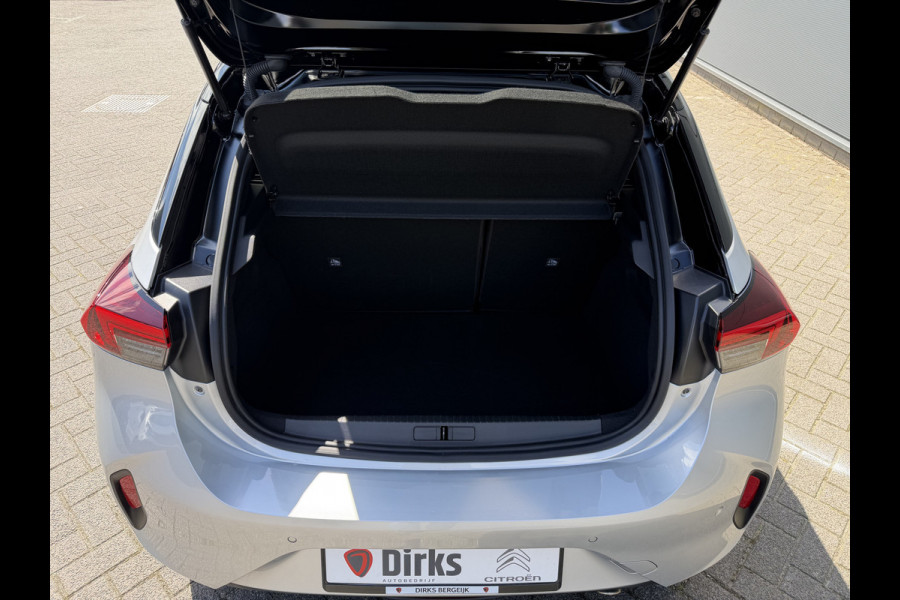 Opel Corsa 100pk GS (Camera - Keyless Entry - LED - Automatische Airco - Navigatie - Apple Carplay - Draadloos laden - Digitaal dashboard)