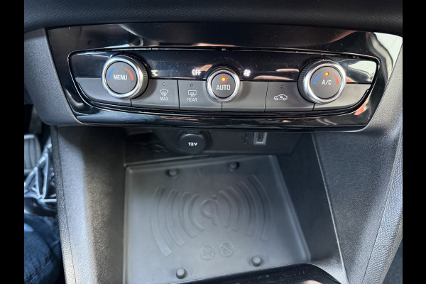 Opel Corsa 100pk GS (Camera - Keyless Entry - LED - Automatische Airco - Navigatie - Apple Carplay - Draadloos laden - Digitaal dashboard)