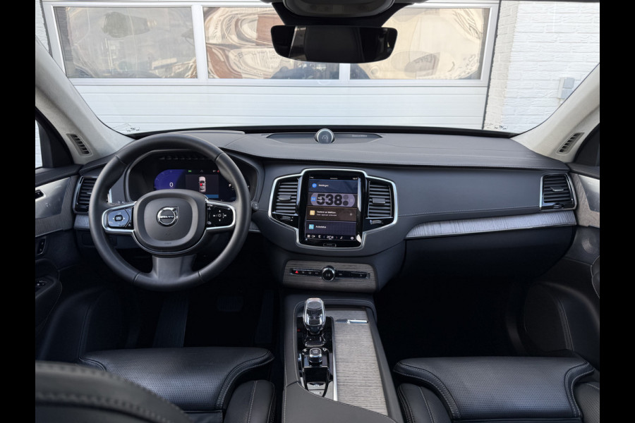 Volvo XC90 2.0 T8 Recharge AWD Ultimate Dark | Pano | Luchtvering | B&W | Pilot Assist | 22 inch
