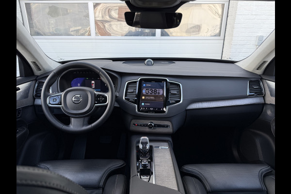 Volvo XC90 2.0 T8 Recharge AWD Ultimate Dark | Pano | Luchtvering | B&W | Pilot Assist | 22 inch