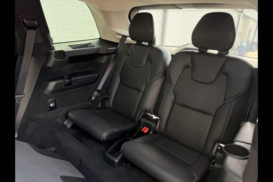 Volvo XC90 2.0 T8 Recharge AWD Ultimate Dark | Pano | Luchtvering | B&W | Pilot Assist | 22 inch