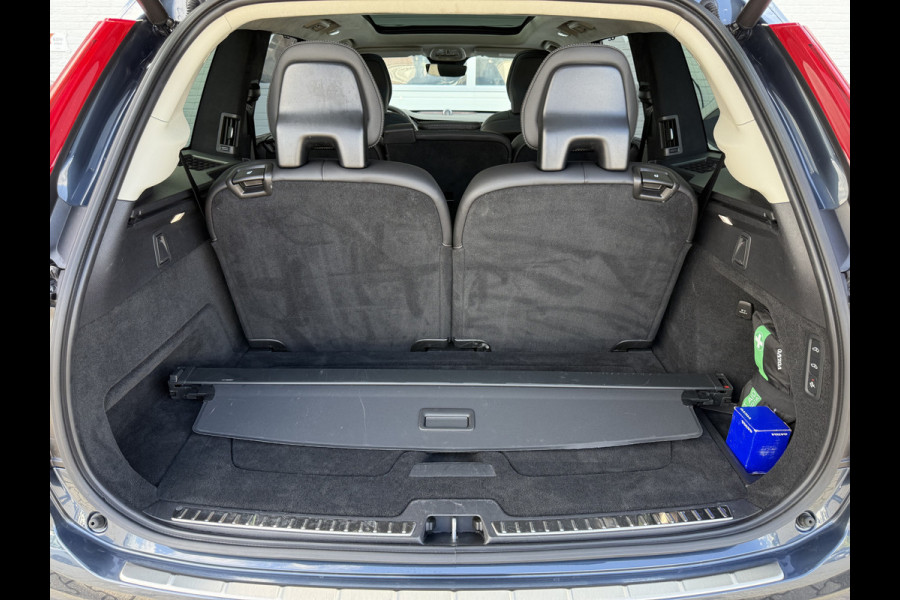 Volvo XC90 2.0 T8 Recharge AWD Ultimate Dark | Pano | Luchtvering | B&W | Pilot Assist | 22 inch