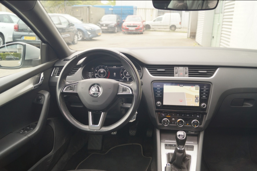Škoda Octavia Combi 1.0 TSI 115pk Ambition Business -PANO-DIGI-ECC-PDC-