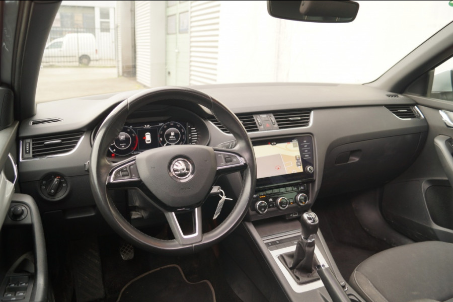 Škoda Octavia Combi 1.0 TSI 115pk Ambition Business -PANO-DIGI-ECC-PDC-