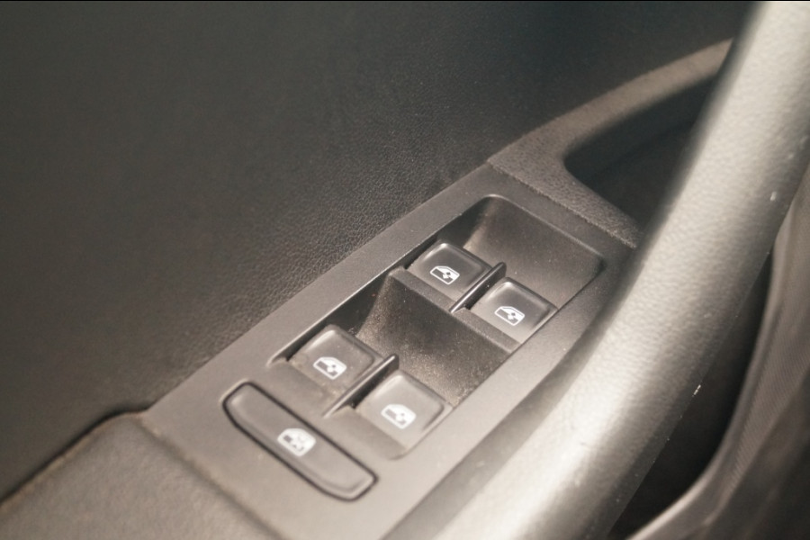 Škoda Octavia Combi 1.0 TSI 115pk Ambition Business -PANO-DIGI-ECC-PDC-