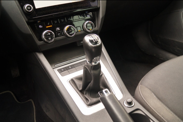 Škoda Octavia Combi 1.0 TSI 115pk Ambition Business -PANO-DIGI-ECC-PDC-