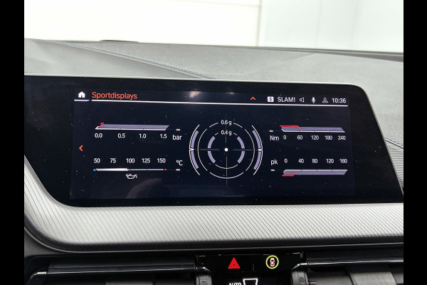 BMW 1-serie 118i High Executive M-Sport (Dealer onderhoud, Navi Pro, PDC V+A, StoelV, Digitale dash, Etc)