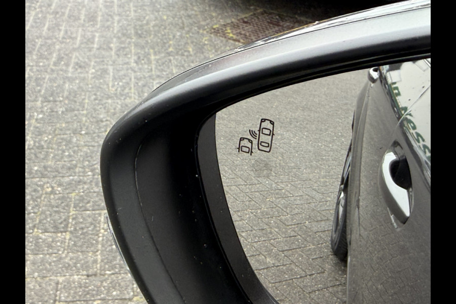 Citroën C4 Picasso 165pk Shine (Trekhaak - Elektrische Klep - Camera - Keyless Entry - Parkeersensoren V+A - Massage - Dodehoekdetectie - Automatis