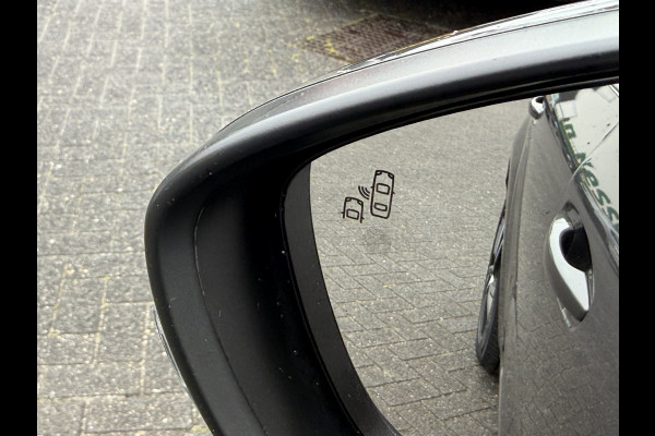Citroën C4 Picasso 165pk Shine (Trekhaak - Elektrische Klep - Camera - Keyless Entry - Parkeersensoren V+A - Massage - Dodehoekdetectie - Automatis