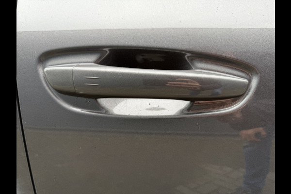 Citroën C4 Picasso 165pk Shine (Trekhaak - Elektrische Klep - Camera - Keyless Entry - Parkeersensoren V+A - Massage - Dodehoekdetectie - Automatis