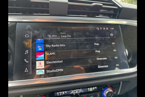 Audi Q3 Sportback 45 TFSI e 245PK BUSINESS EDITION CARPLAY/LED/STUURVERW.