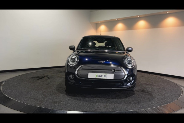 MINI Mini Electric Yours 33 kWh | Sfeerverlichting | Leder interieur | Panoramadak | Soh (batterijcheck) Waarde 95,6 %
