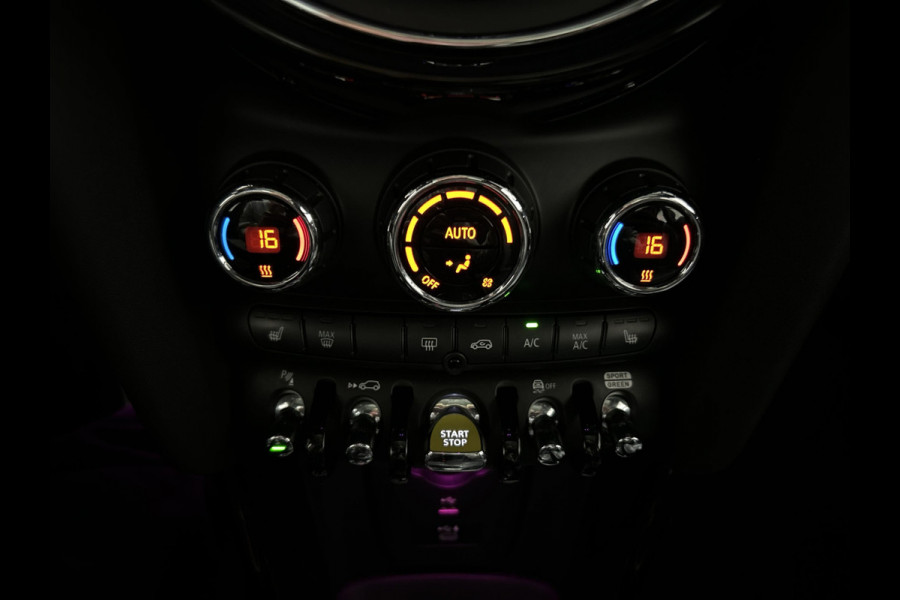 MINI Mini Electric Yours 33 kWh | Sfeerverlichting | Leder interieur | Panoramadak | Soh (batterijcheck) Waarde 95,6 %