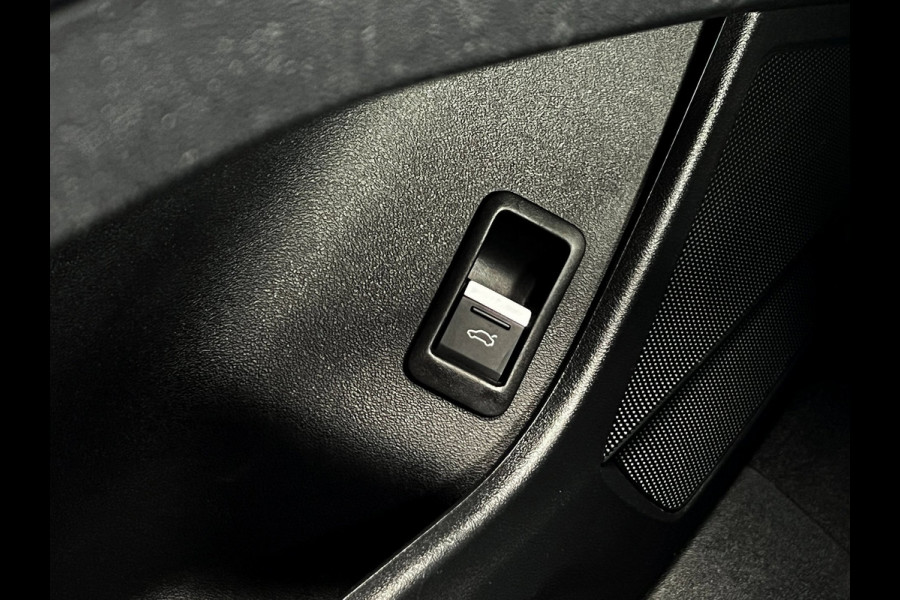 Audi Q4 e-tron 40 Advanced edition 77 kWh adp cruise_Camera_PDC V+A