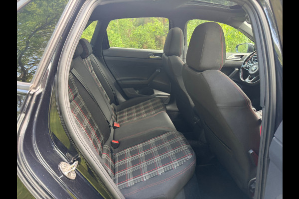 Volkswagen Polo 2.0 TSI GTI | Pano + DSG + ACC + DRIVE MODE |