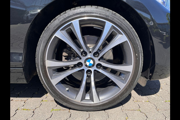 BMW 2 Serie Cabrio 220iA SPORTLINE ** ADAPT. LED, BEIGE LEDER, NAVI PROF, CAMERA, 18-inch LMV ** UNFALLFREI - Slechts 45.900km. ** ** INFORMEER OOK NAAR ONZE AANTREKKELIJKE FINANCIAL-LEASE TARIEVEN **