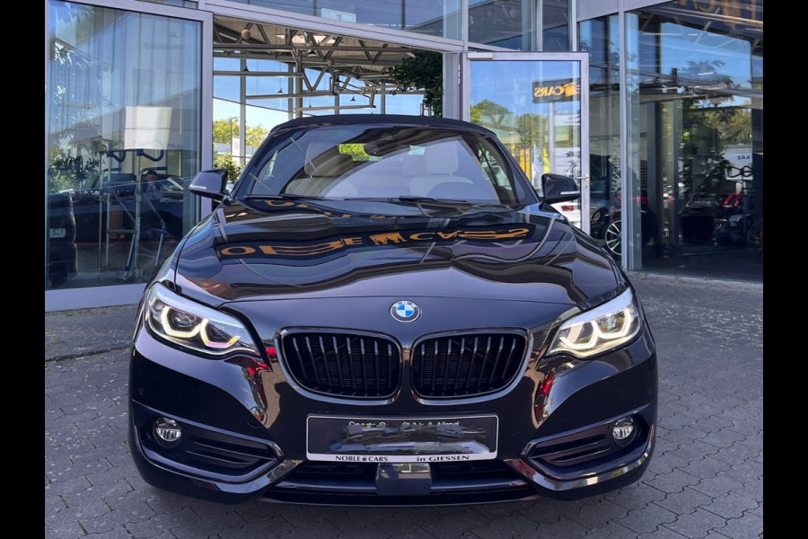 BMW 2 Serie Cabrio 220iA SPORTLINE ** ADAPT. LED, BEIGE LEDER, NAVI PROF, CAMERA, 18-inch LMV ** UNFALLFREI - Slechts 45.900km. ** ** INFORMEER OOK NAAR ONZE AANTREKKELIJKE FINANCIAL-LEASE TARIEVEN **