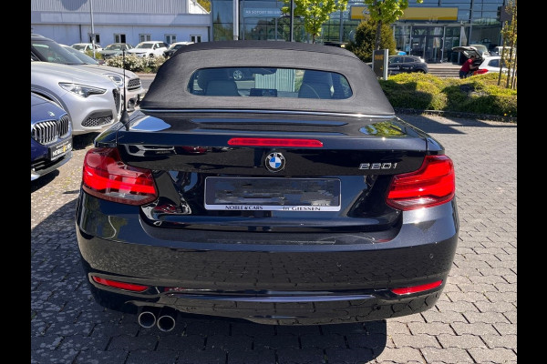 BMW 2 Serie Cabrio 220iA SPORTLINE ** ADAPT. LED, BEIGE LEDER, NAVI PROF, CAMERA, 18-inch LMV ** UNFALLFREI - Slechts 45.900km. ** ** INFORMEER OOK NAAR ONZE AANTREKKELIJKE FINANCIAL-LEASE TARIEVEN **
