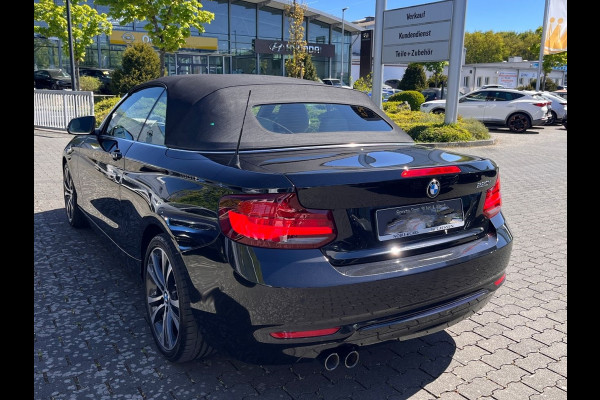 BMW 2 Serie Cabrio 220iA SPORTLINE ** ADAPT. LED, BEIGE LEDER, NAVI PROF, CAMERA, 18-inch LMV ** UNFALLFREI - Slechts 45.900km. ** ** INFORMEER OOK NAAR ONZE AANTREKKELIJKE FINANCIAL-LEASE TARIEVEN **