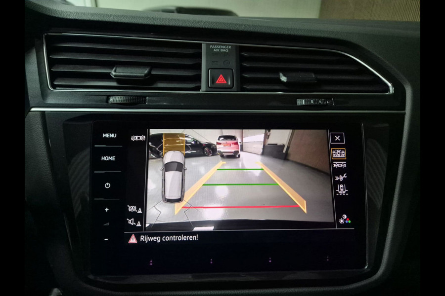 Volkswagen Tiguan 1.4 TSI eHybrid R-Line Business+ | Navi | Clima | Pano | Camera | Stoelverwarming |